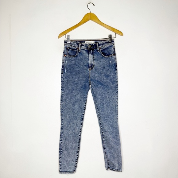 Abercrombie & Fitch High Rise Super Skinny Ankle Jeans Size 27 / 4 Curve Love - Picture 1 of 6